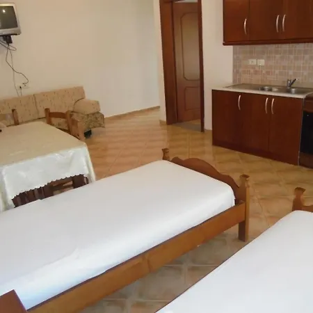 Vila Vasili شقة