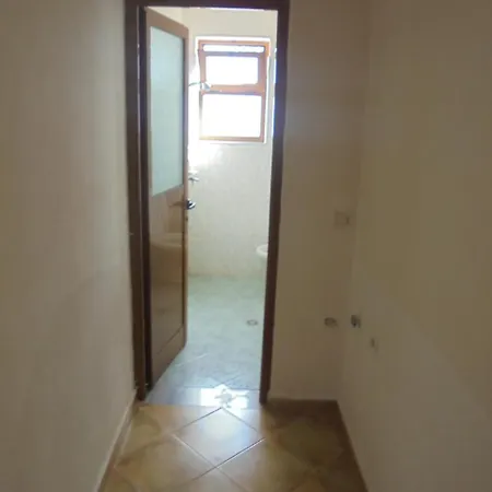 Vila Vasili شقة بورش